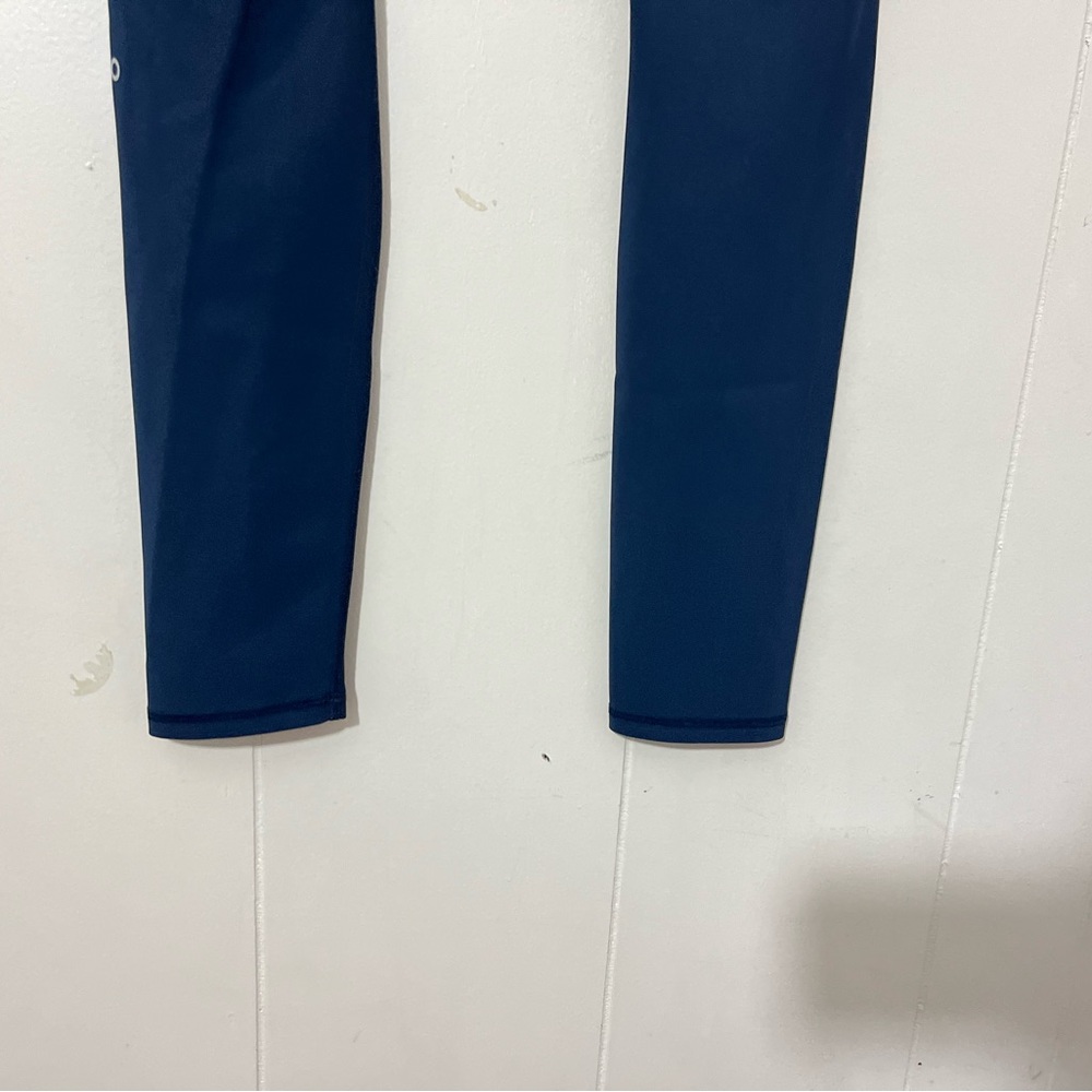 ALO YOGA Navy Ripped Warrior High Waisted Leggings Size L - Picture 4 of 7
